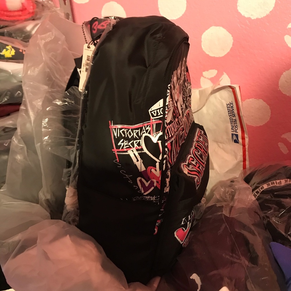 Vs Backpack Black Graffiti travel tote BACKPACK graffiti 2018 fashion show RARE - Picture 15 of 16